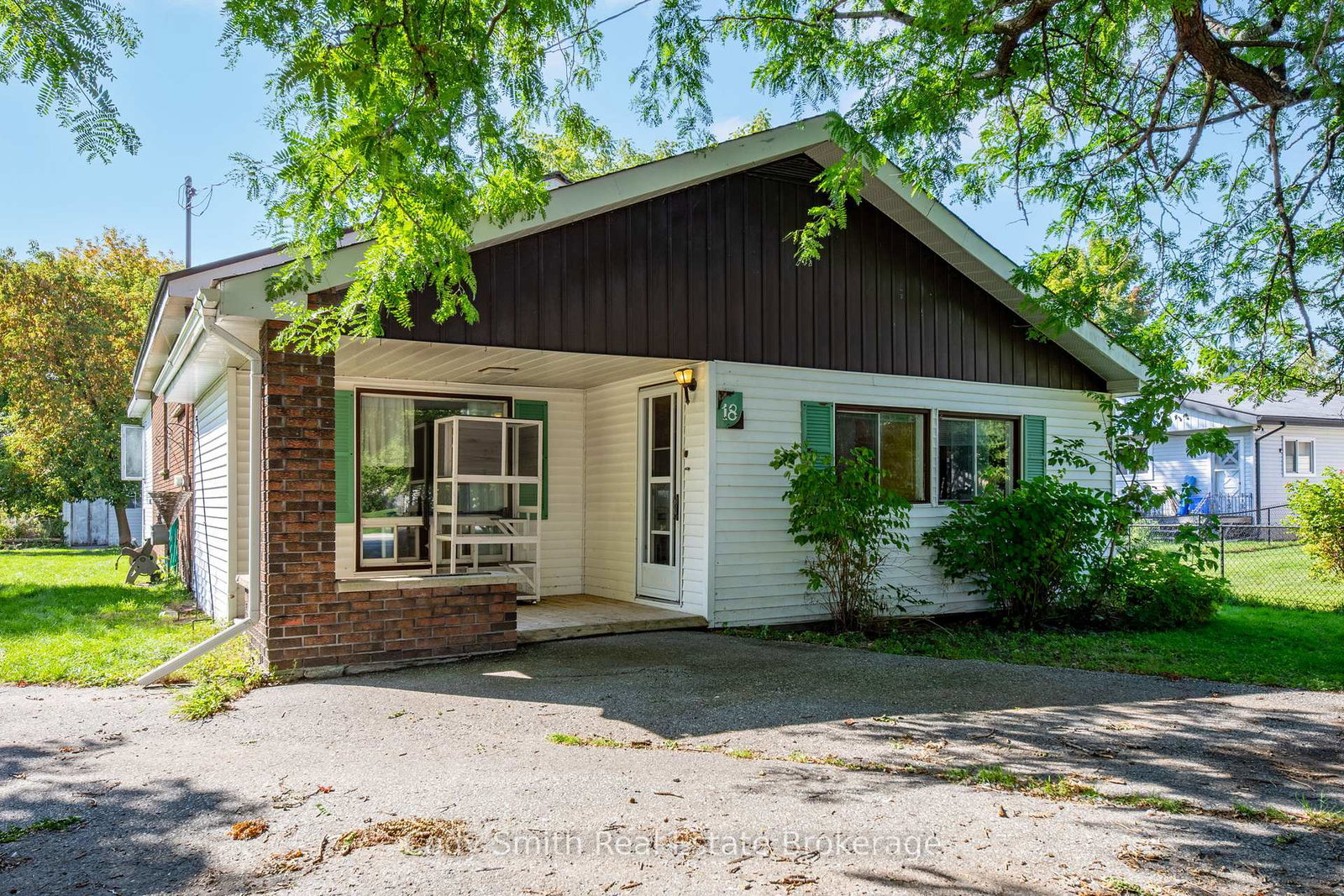 18-chatham-street-penetanguishene-ontario-s12400823