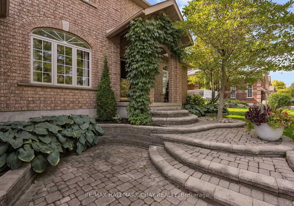 9-crimson-ridge-road-barrie-ontario-s12401078