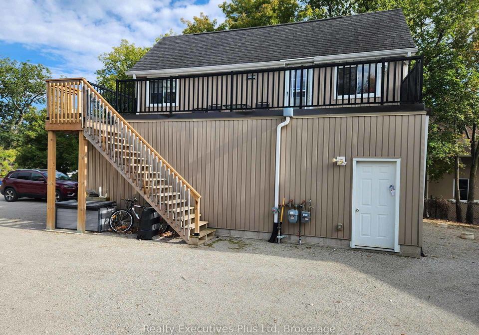 36balm-beach-road-w-1-n-tiny-ontario-s12401176
