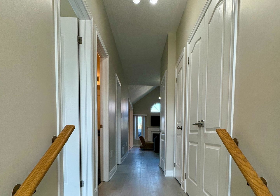 21-cooper-street-collingwood-ontario-s12402154