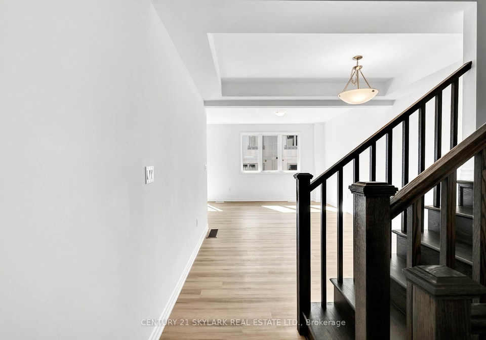 13-vinewood-crescent-barrie-ontario-s12402932