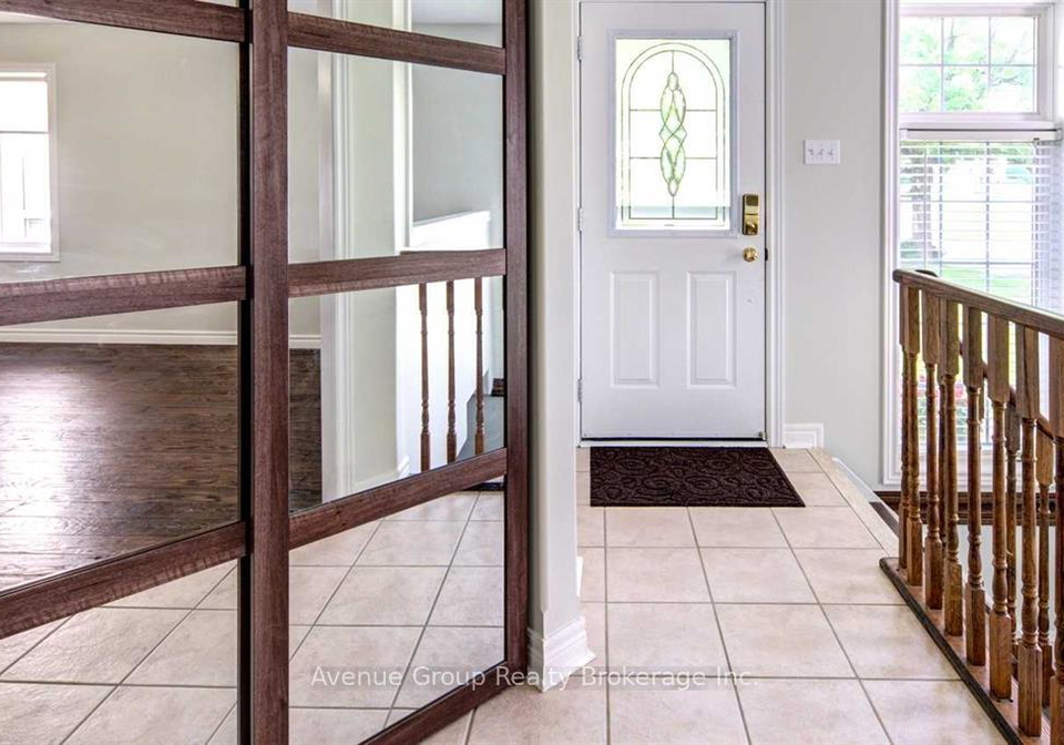 124-brown-wood-drive-barrie-ontario-s12404530