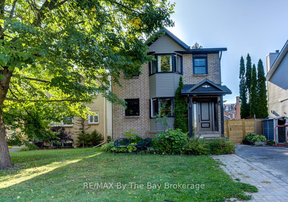 714-ste-marie-street-collingwood-ontario-s12404620