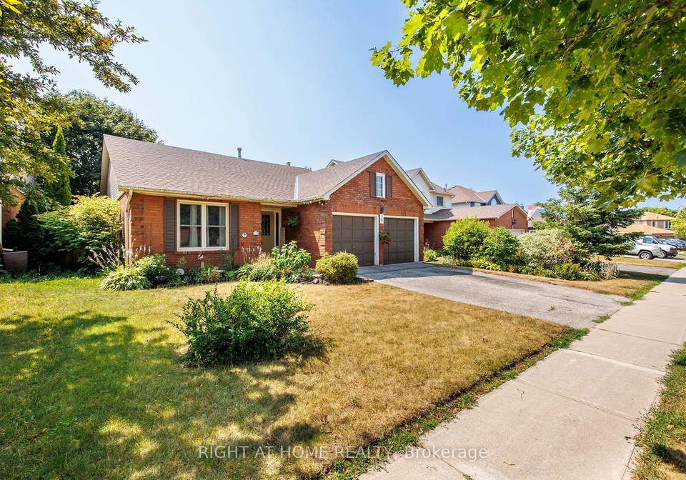 29-herrell-avenue-barrie-ontario-s12406619