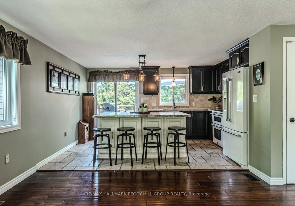1-wessenger-drive-barrie-ontario-s12407157