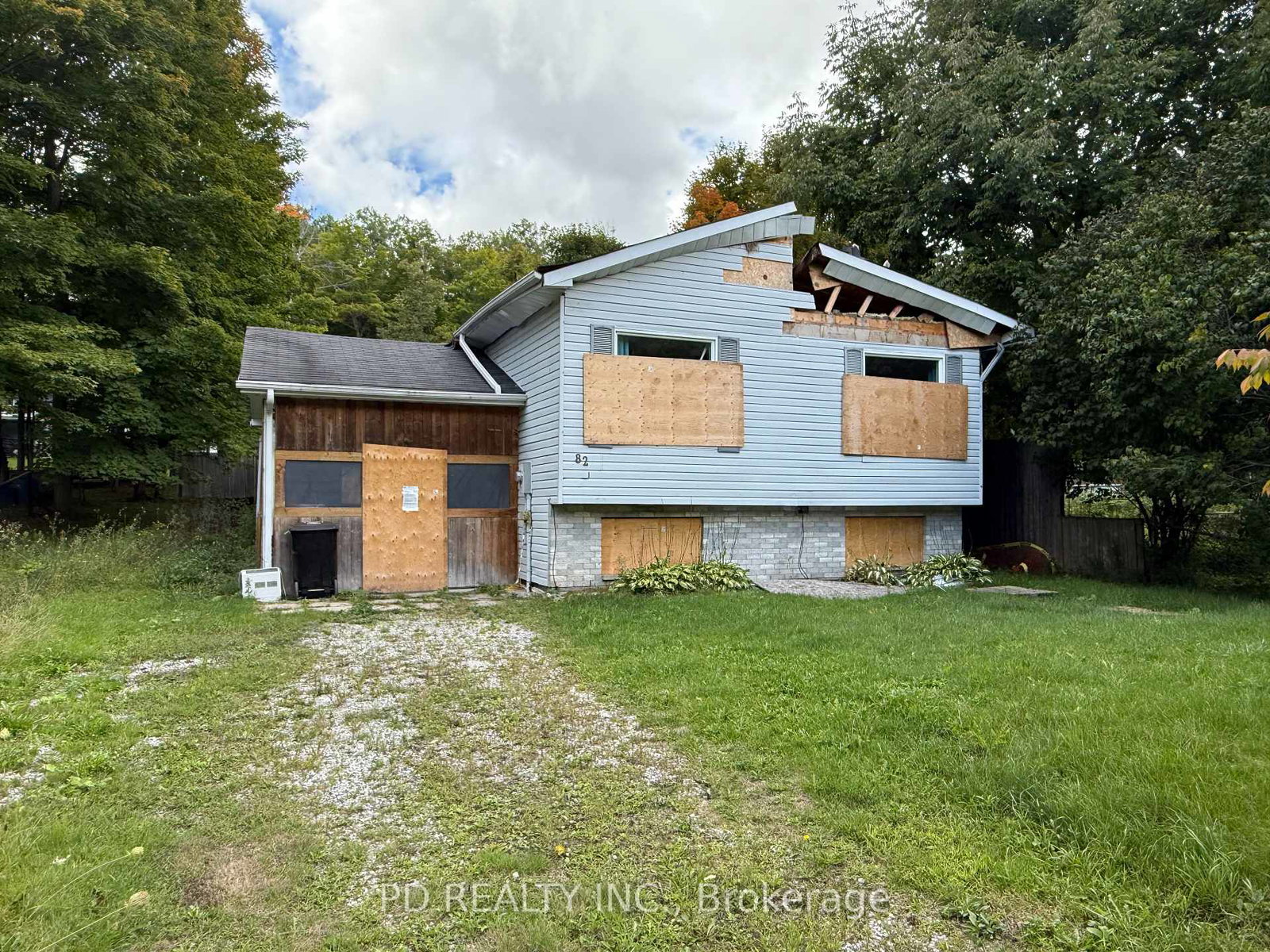 82-mcarthur-drive-penetanguishene-ontario-s12407217