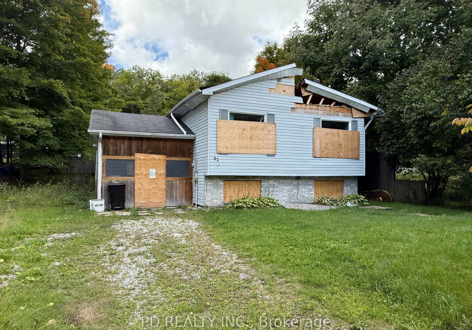 82-mcarthur-drive-penetanguishene-ontario-s12407217