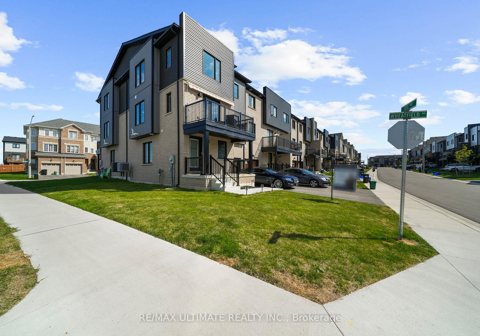 38-silo-mews-barrie-ontario-s12407500