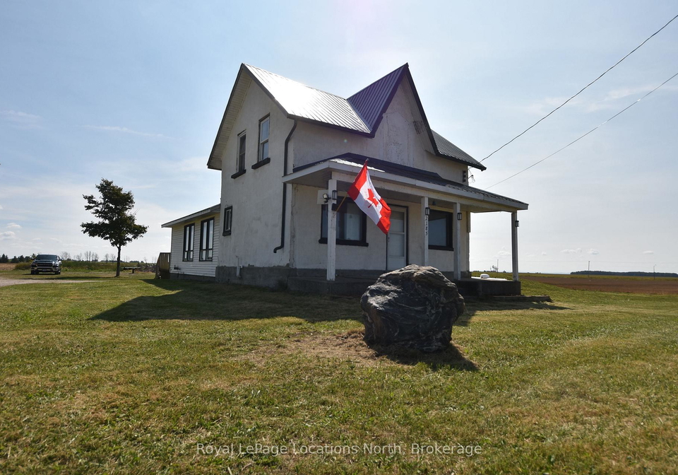 2185-county-road-92-springwater-ontario-s12411385
