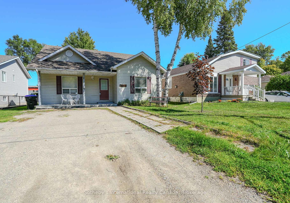 19-47th-street-s-wasaga-beach-ontario-s12414341