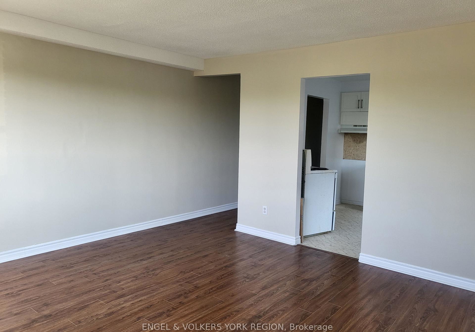 109-gowan-street-barrie-ontario-s12415754