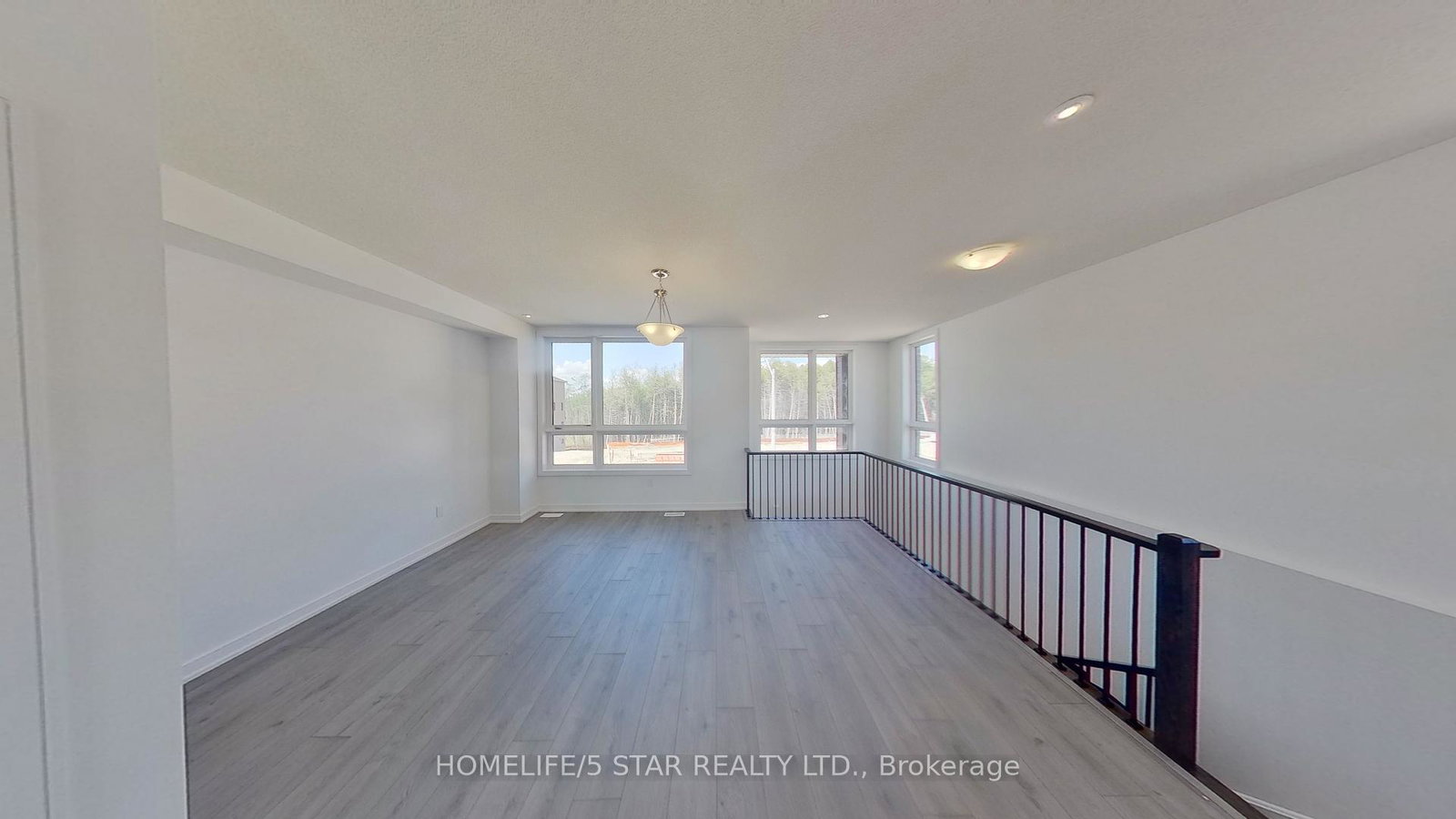 133-blue-forest-crescent-barrie-ontario-s12415857
