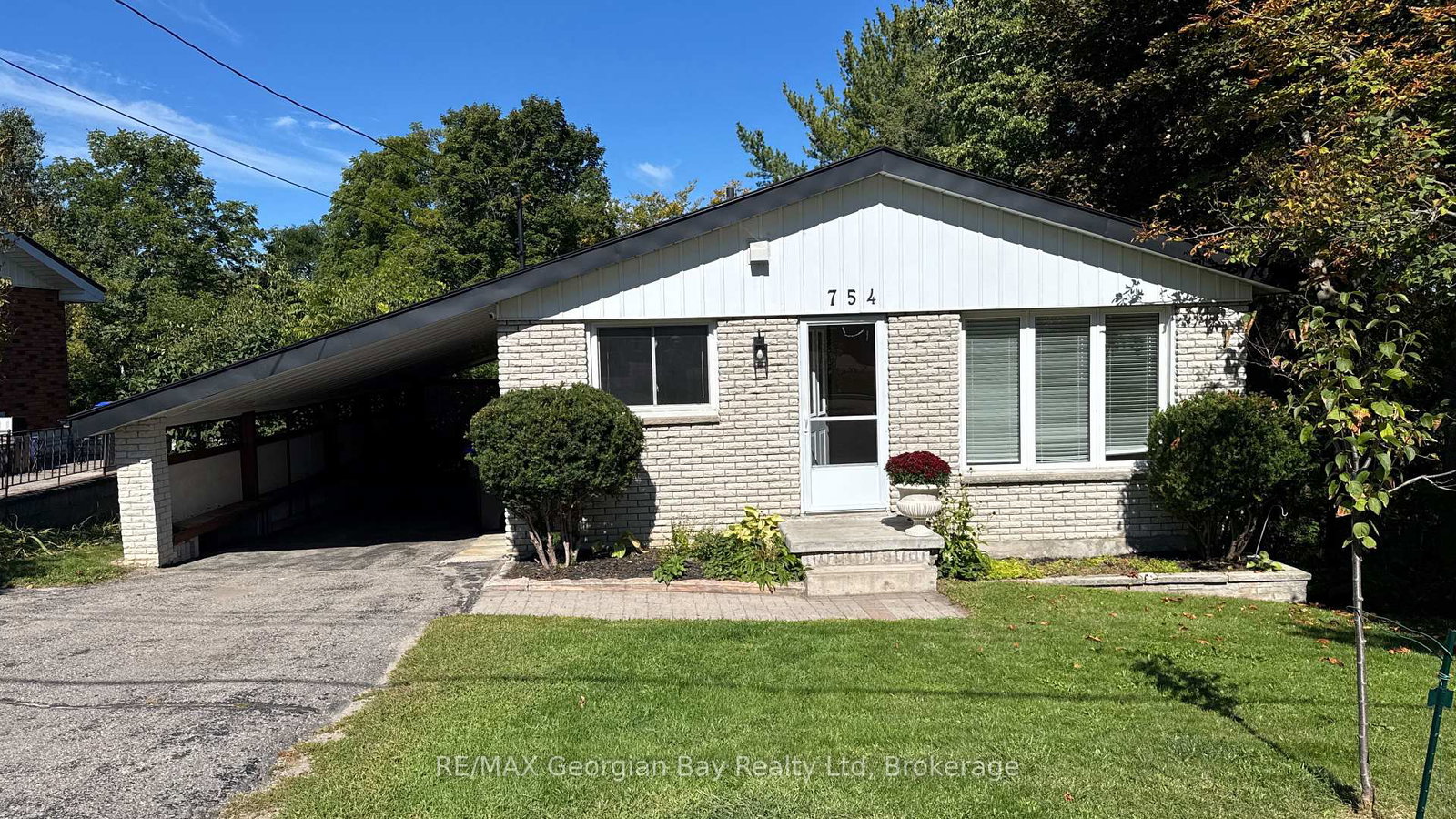 754-victoria-street-midland-ontario-s12418102