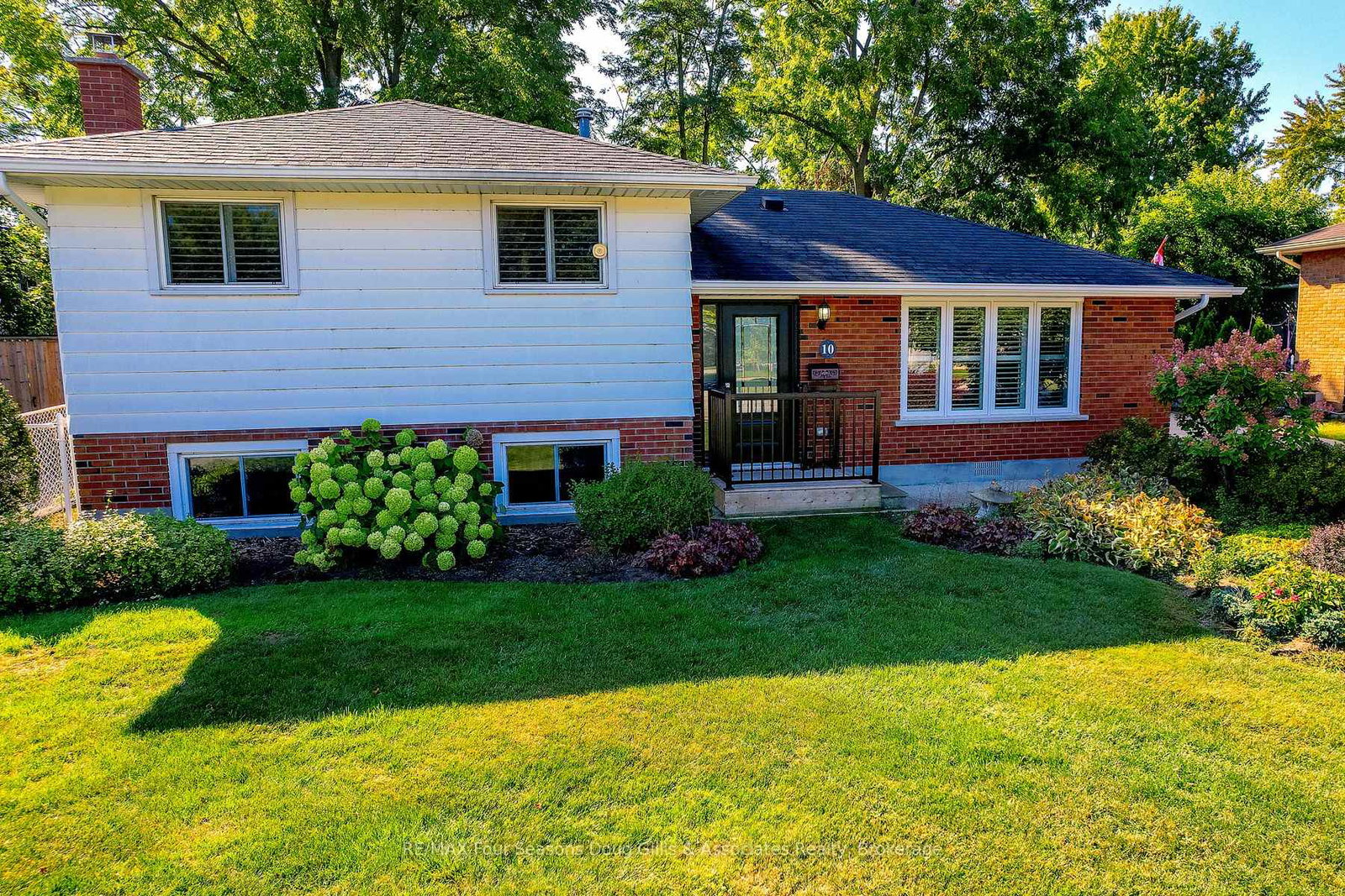 10-lockhart-road-collingwood-ontario-s12418116