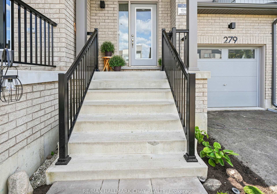 279-atkinson-street-clearview-ontario-s12418168