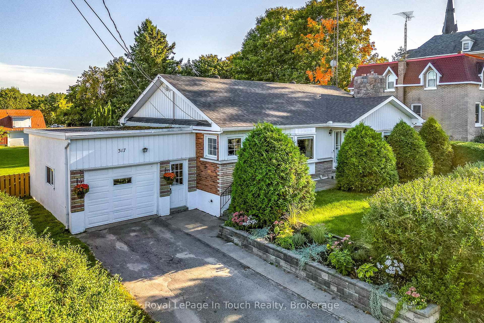 317-lafontaine-road-w-tiny-ontario-s12419423
