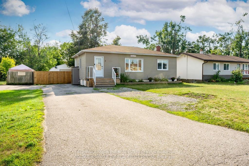 7-leach-street-orillia-ontario-s12419835