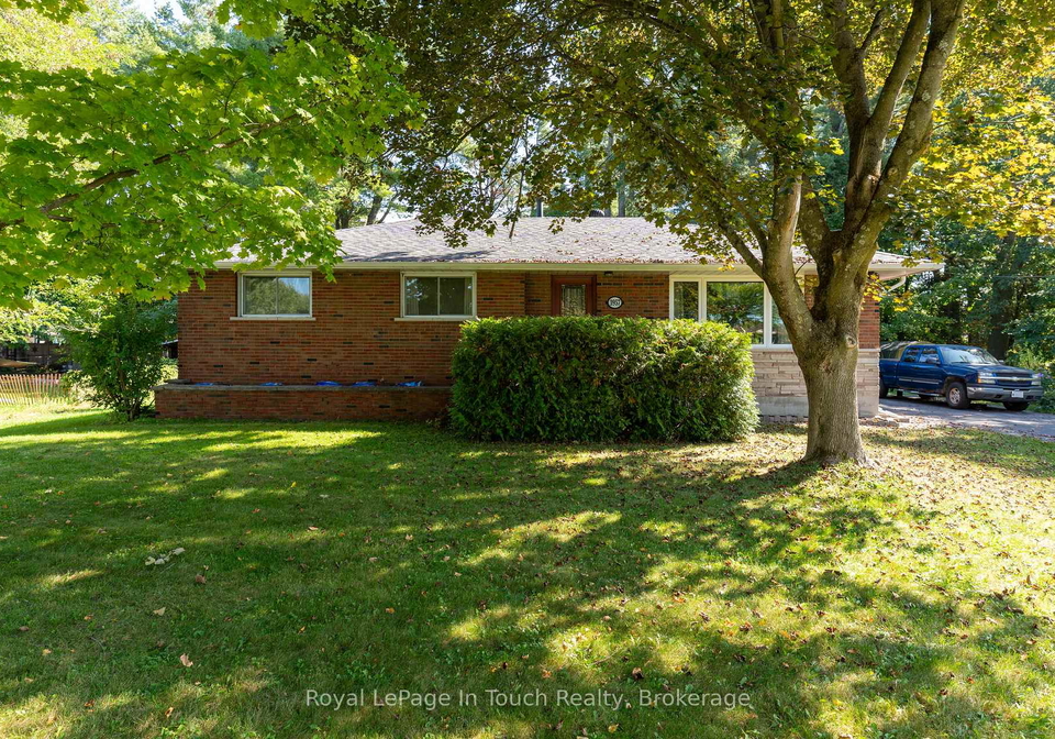3957-horseshoe-valley-road-w-springwater-ontario-s12419911
