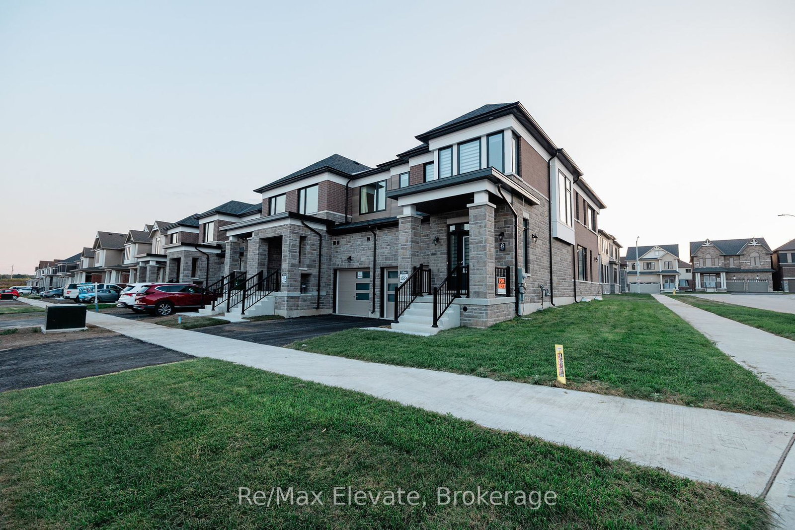 45-tamworth-terrace-barrie-ontario-s12420003