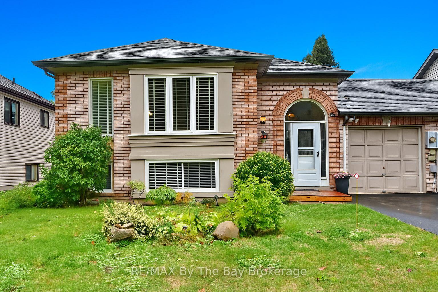 34-harbour-crescent-wasaga-beach-ontario-s12421857