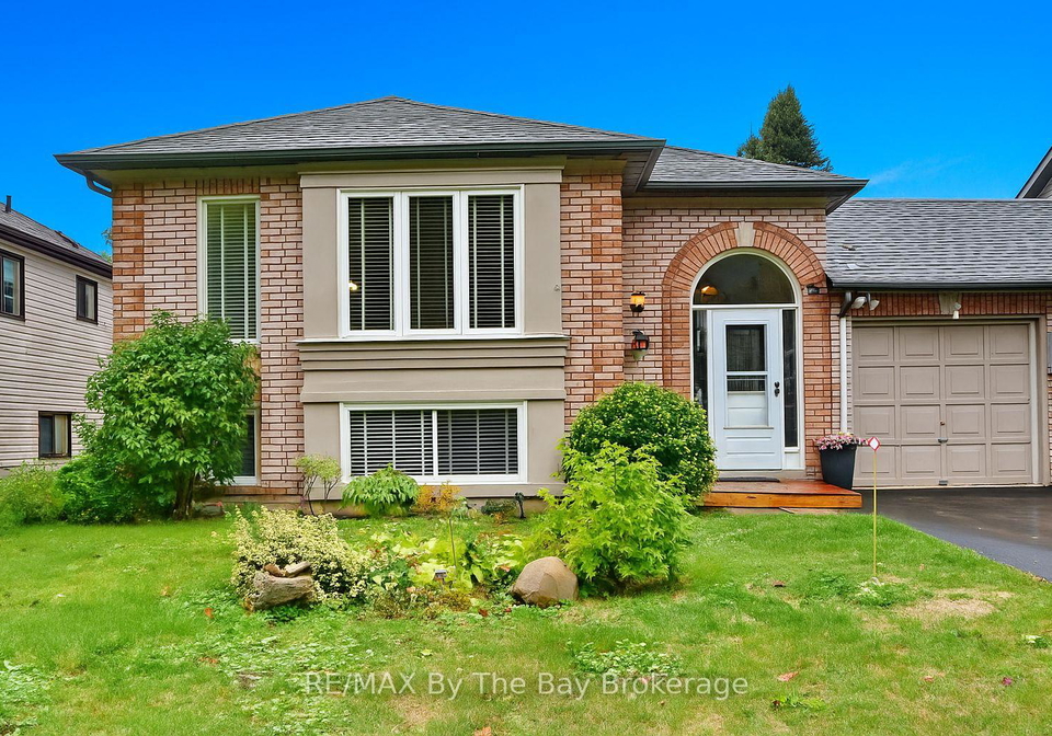 34-harbour-crescent-wasaga-beach-ontario-s12421857