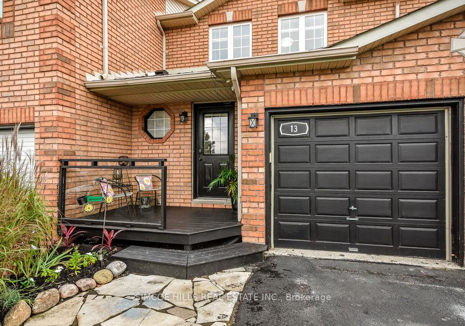 13-seymour-crescent-barrie-ontario-s12423011