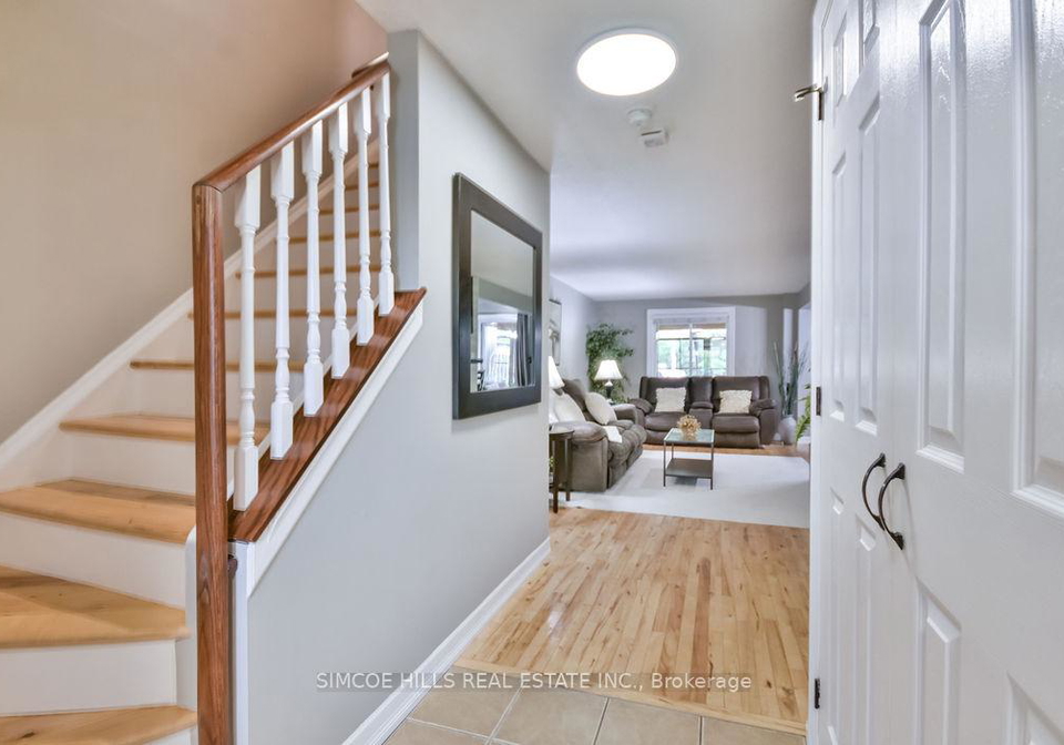 13-seymour-crescent-barrie-ontario-s12423011