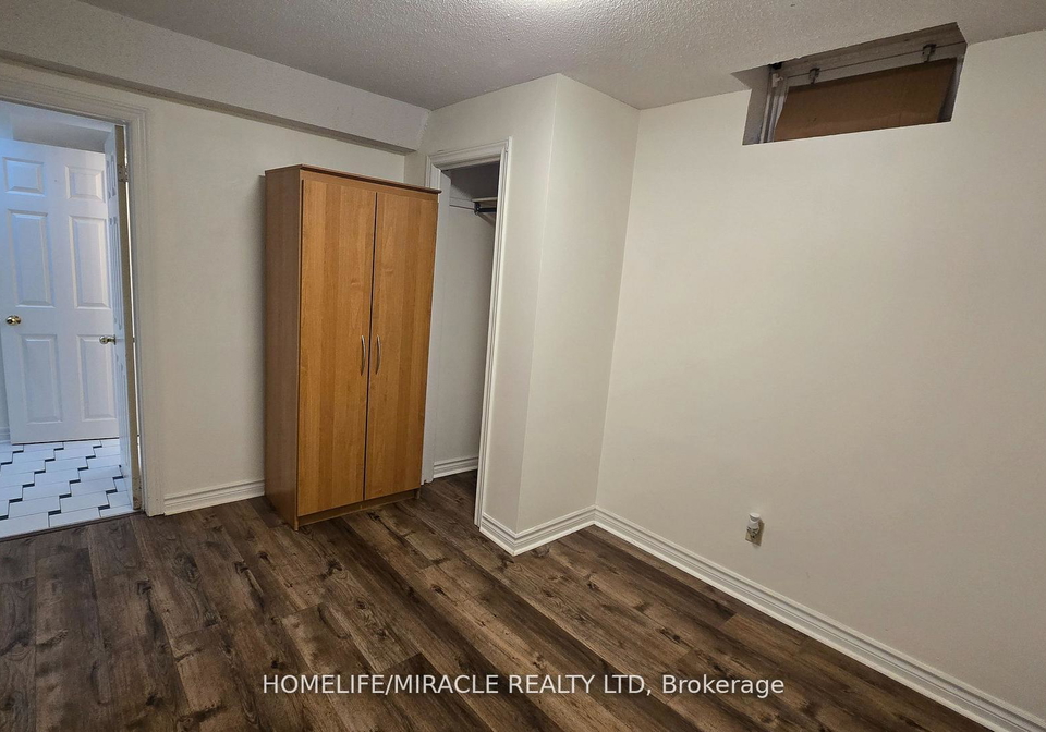 26-brushwood-crescent-barrie-ontario-s12423696