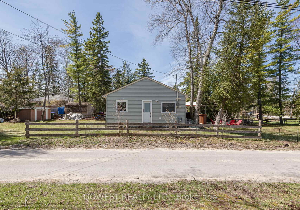 2137-shore-lane-wasaga-beach-ontario-s12424427