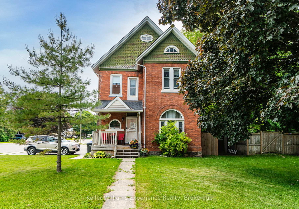 20-yonge-street-s-springwater-ontario-s12426099