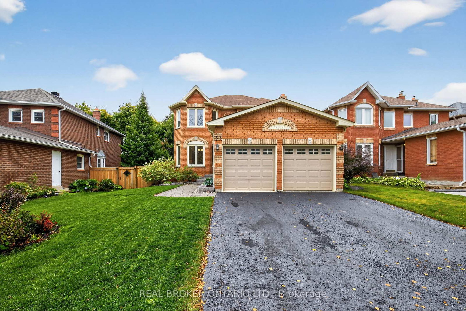 37-macmillan-crescent-barrie-ontario-s12427218