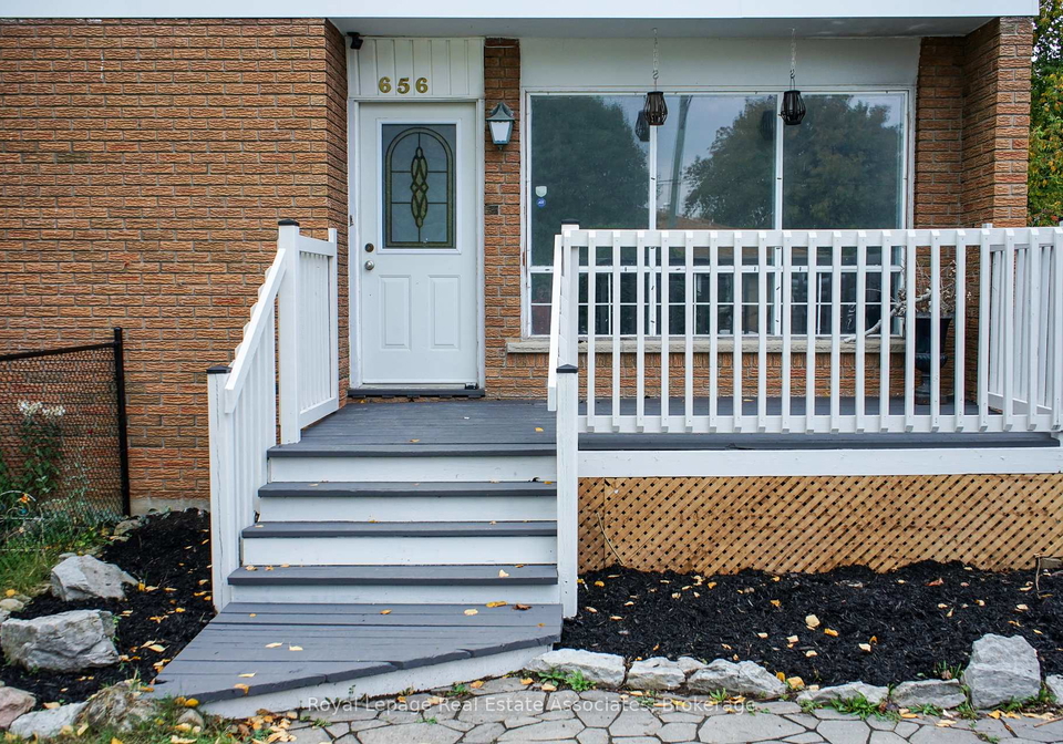 656-oak-street-collingwood-ontario-s12428108