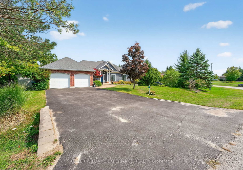 25-bridle-path-oro-medonte-ontario-s12428354