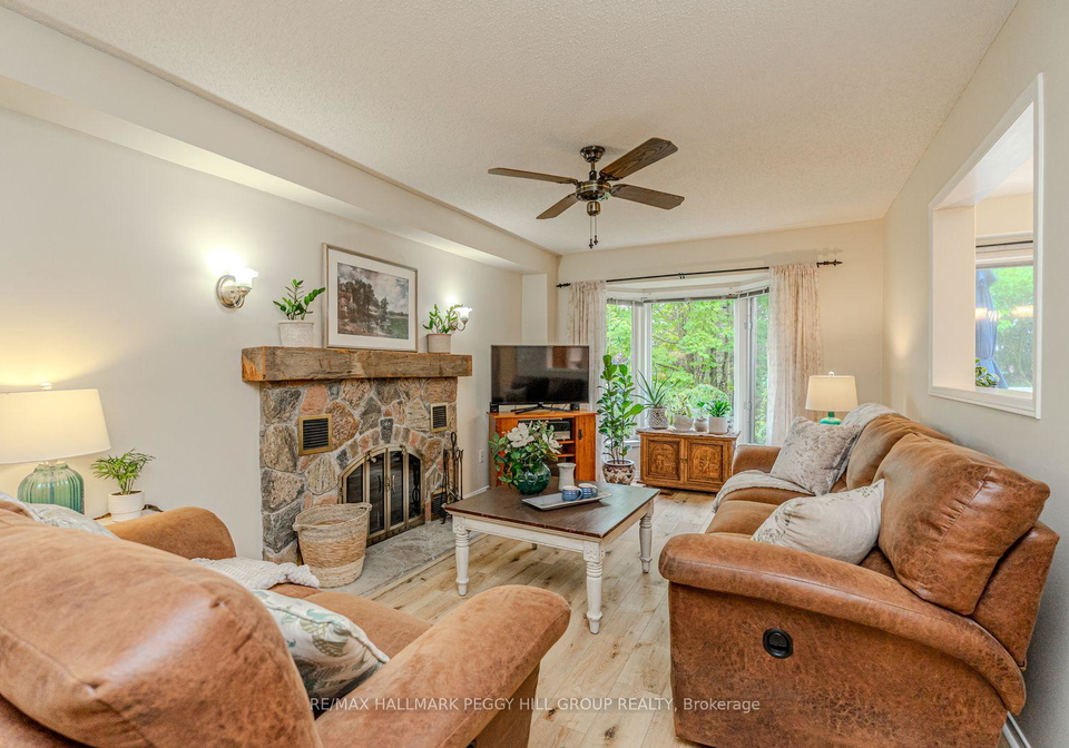 47-finlay-road-barrie-ontario-s12429004