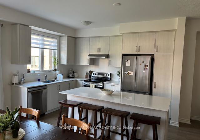 85-phoenix-boulevard-barrie-ontario-s12429020