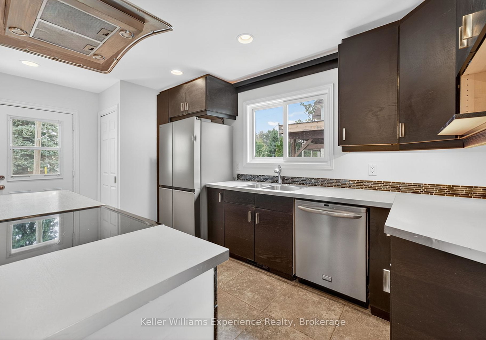 300-harvey-street-orillia-ontario-s12429404