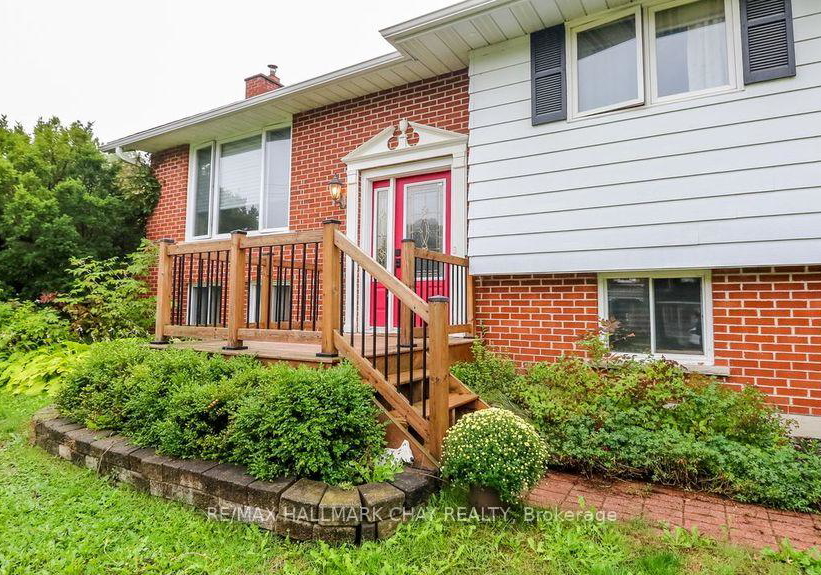 250-superior-street-clearview-ontario-s12429486