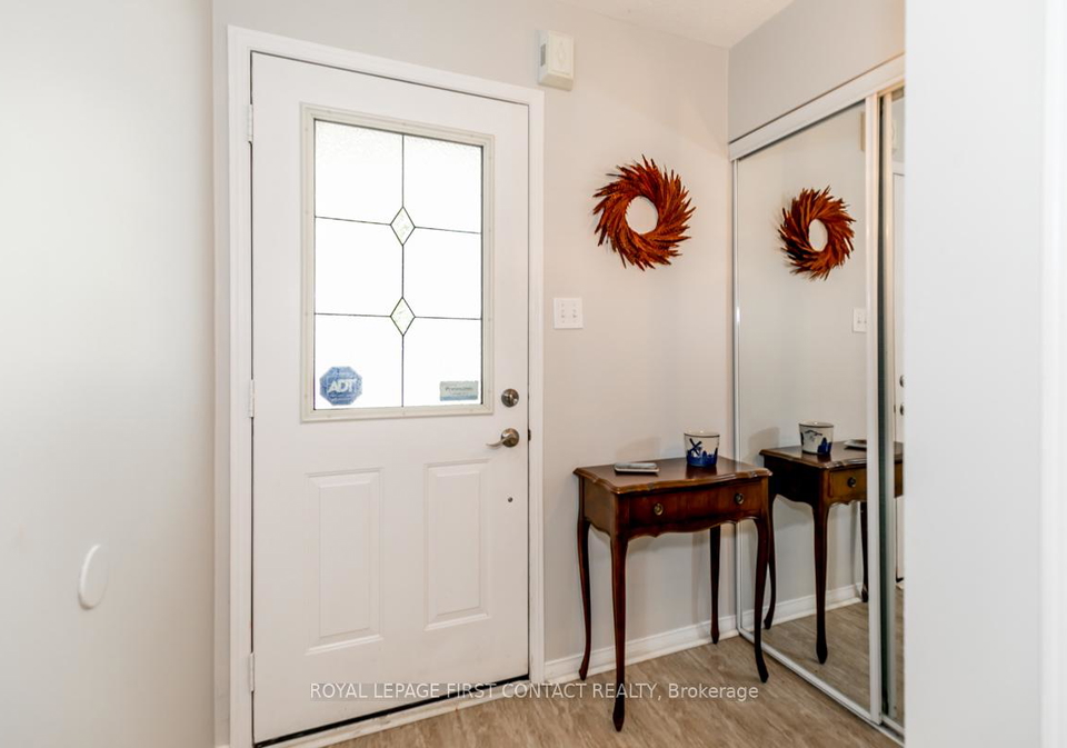 5-kelly-place-barrie-ontario-s12431438