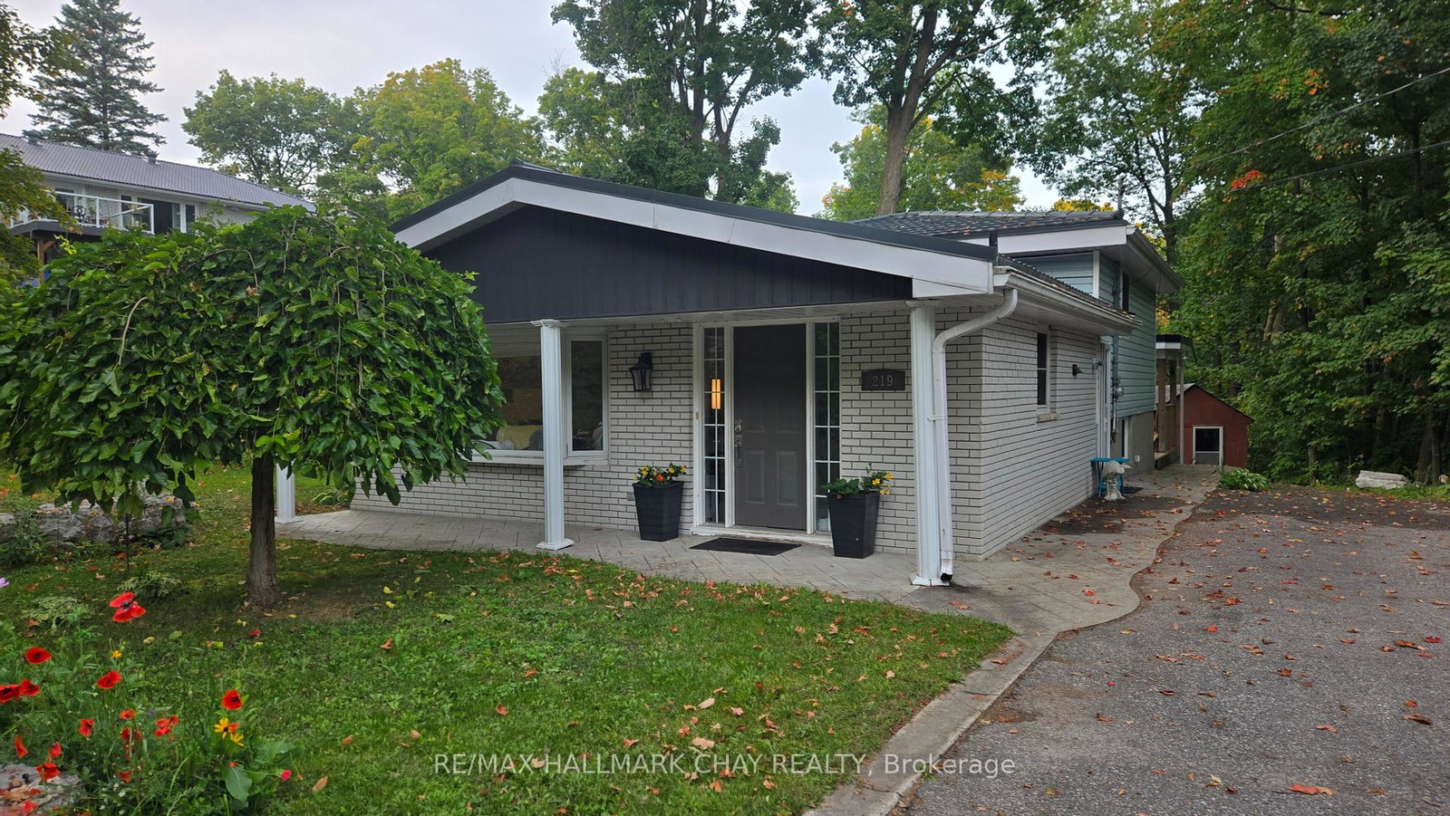 219-sunnyside-drive-midland-ontario-s12432035