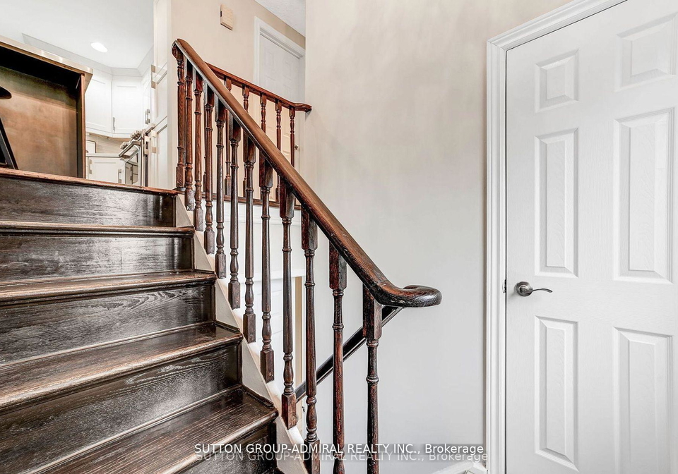 14-chippawa-main-court-barrie-ontario-s12432573