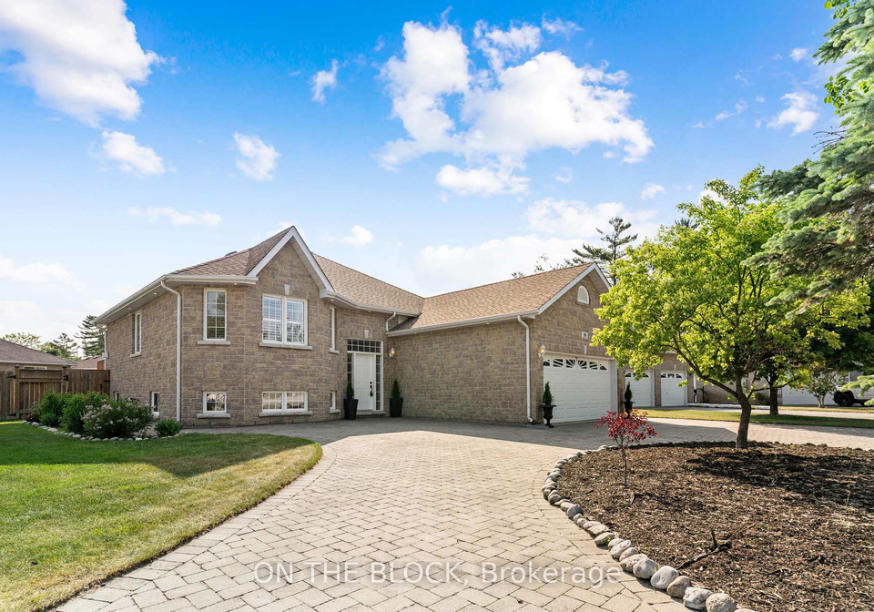 66-donato-way-wasaga-beach-ontario-s12432789