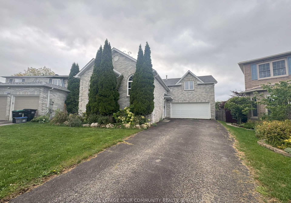 32-ward-drive-barrie-ontario-s12435047