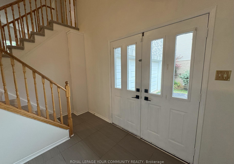 32-ward-drive-barrie-ontario-s12435047