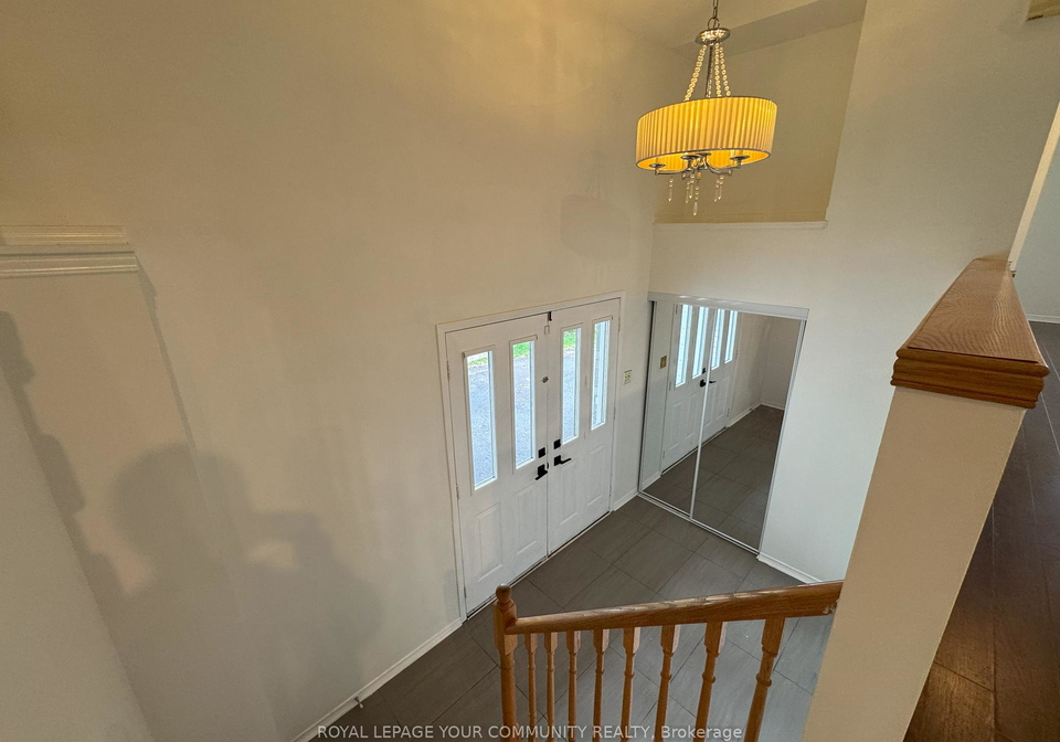 32-ward-drive-barrie-ontario-s12435047