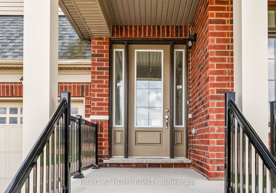 239-wilcox-drive-clearview-ontario-s12437871