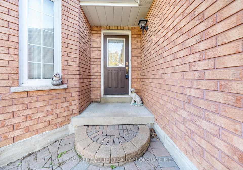 7-teal-place-barrie-ontario-s12438113