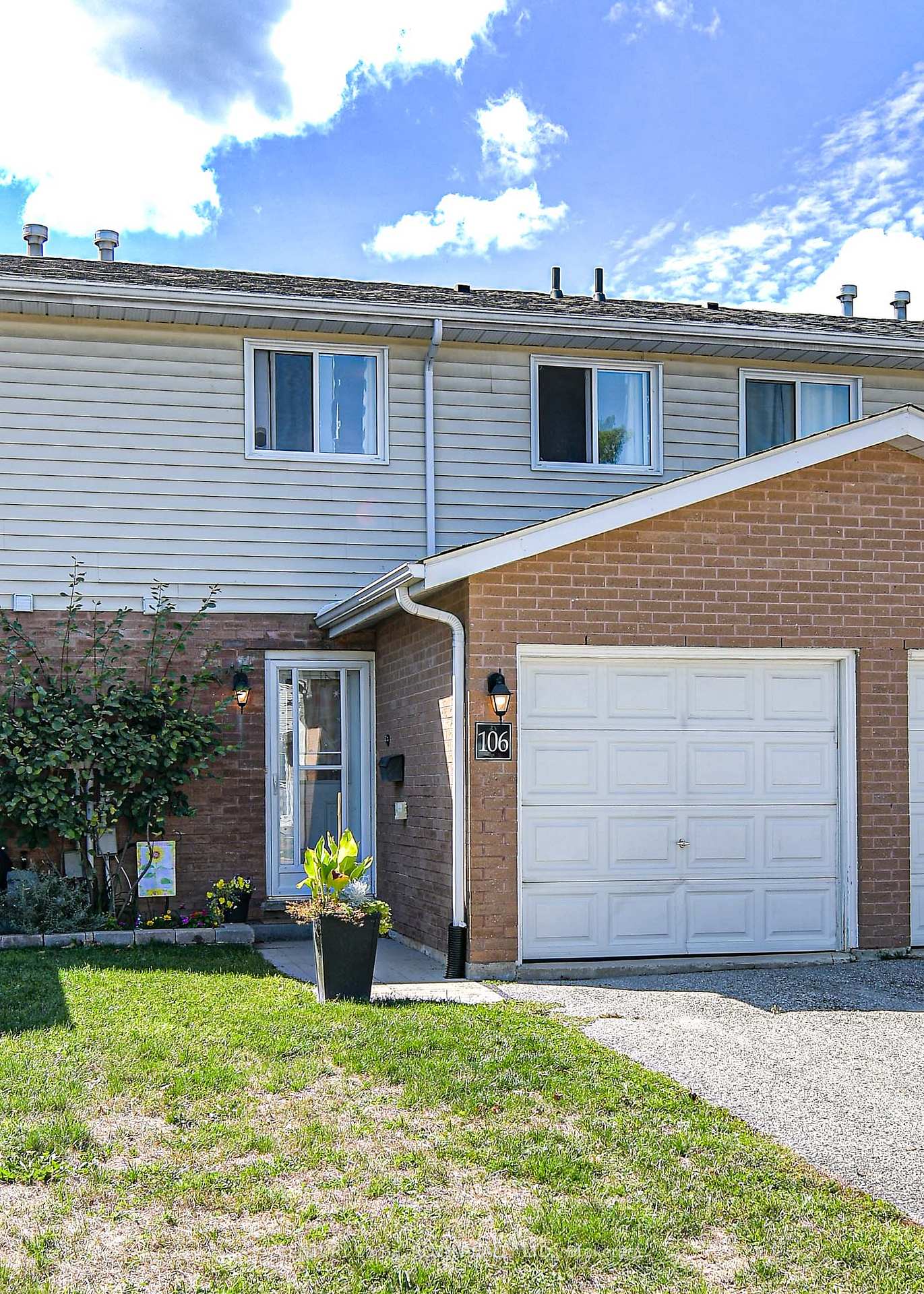 25-south-street-orillia-ontario-s12438295