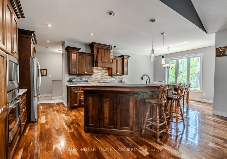 33-springhome-road-oro-medonte-ontario-s12440401