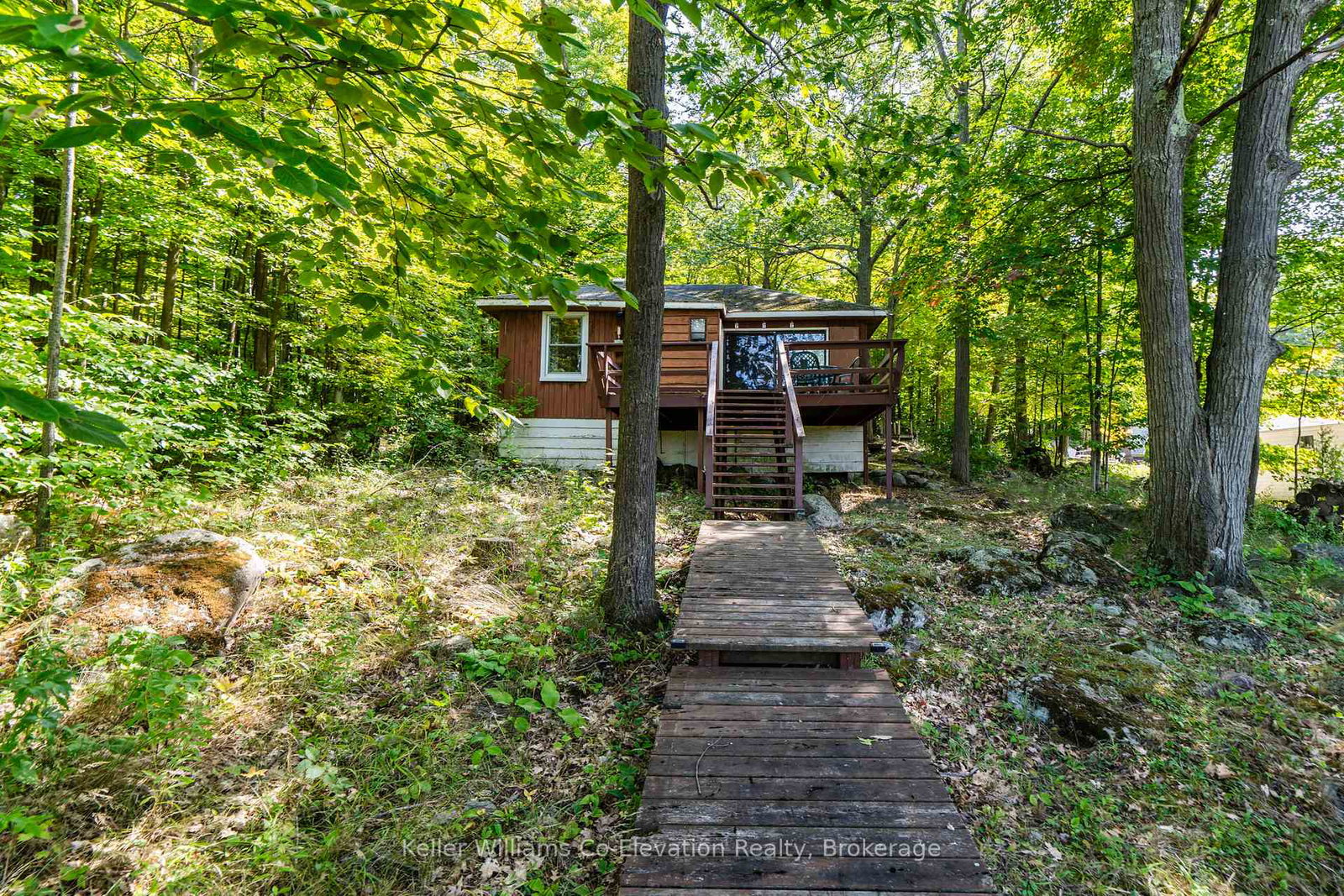 3-crossingview-lane-tay-ontario-s12441012