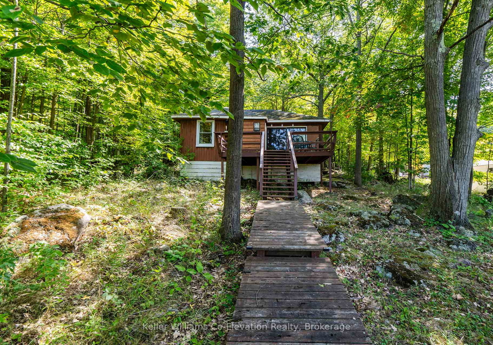 3-crossingview-lane-tay-ontario-s12441012